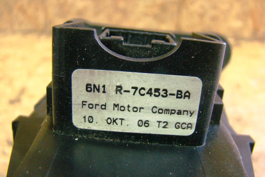 Ford Fusion Кулиса КПП Робот - миниатюра 2