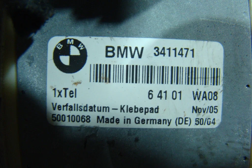 BMW X3 E83 Антенна на крышу - миниатюра 4