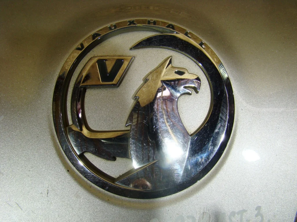 Opel Astra J Ручка двери багажника наружная - миниатюра 2