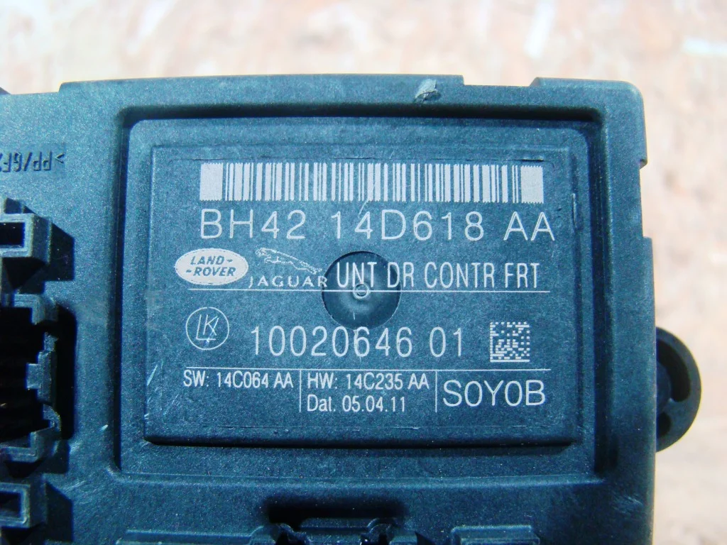 Freelander 2 Блок комфорта левой двери - миниатюра 2