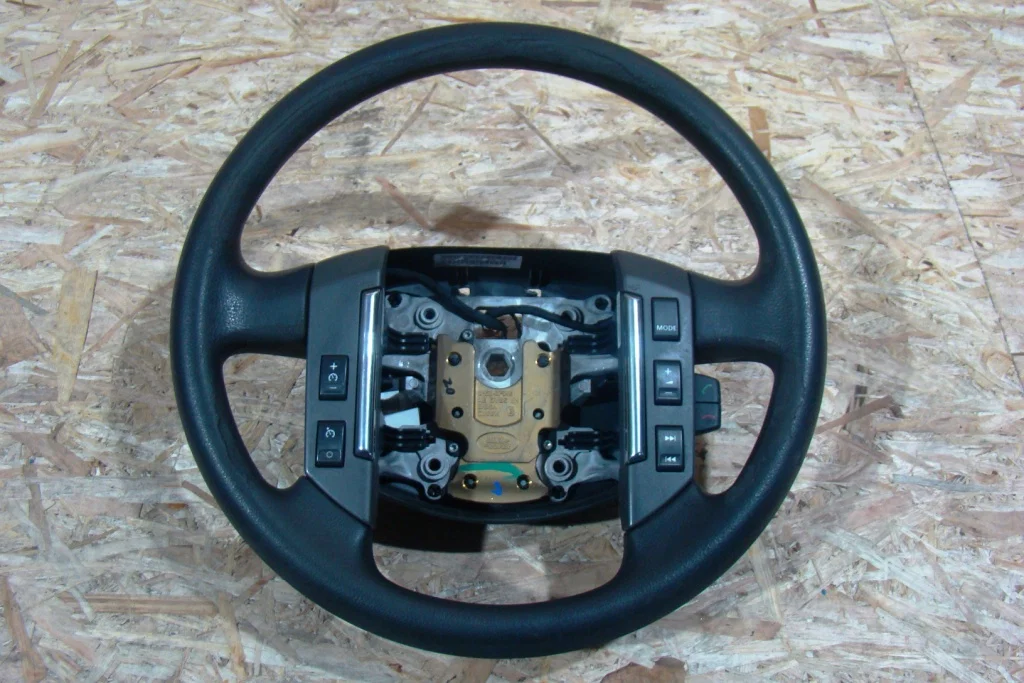 Freelander 2 Рулевое колесо - изображение 1
