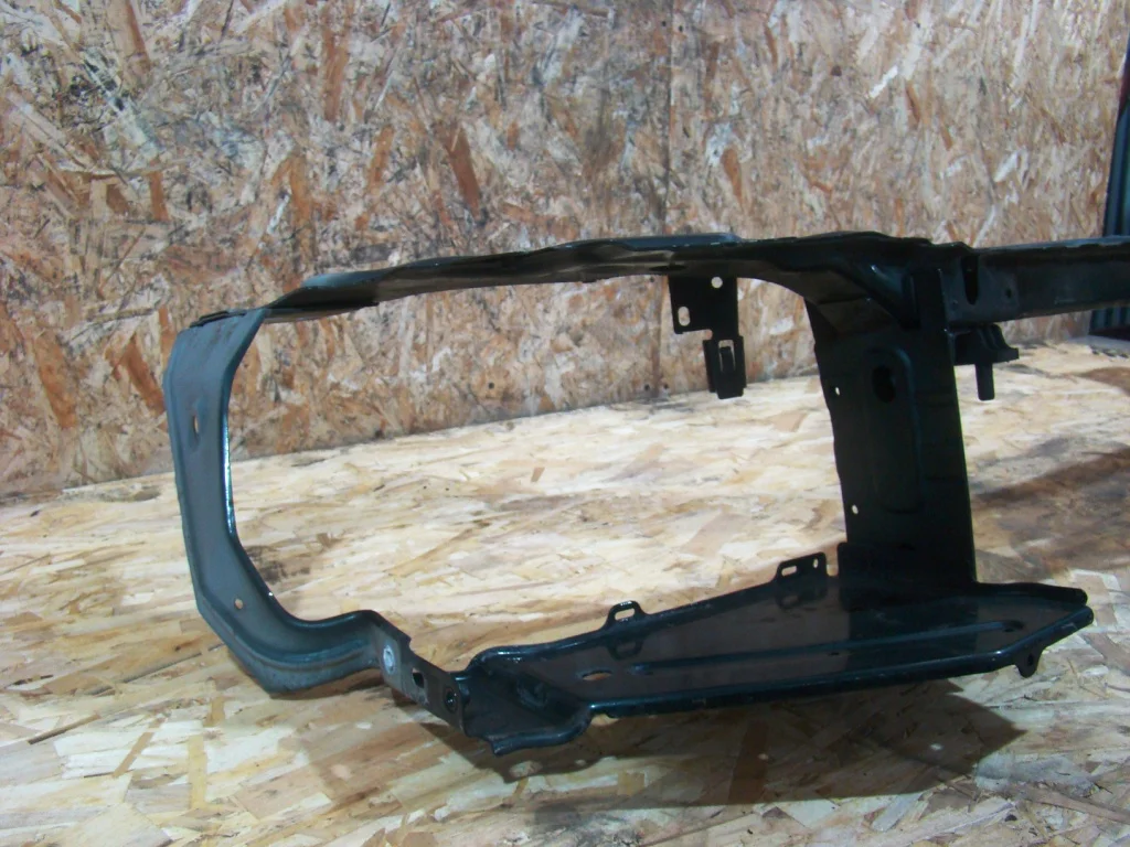 Freelander 2 Панель передняя - миниатюра 4