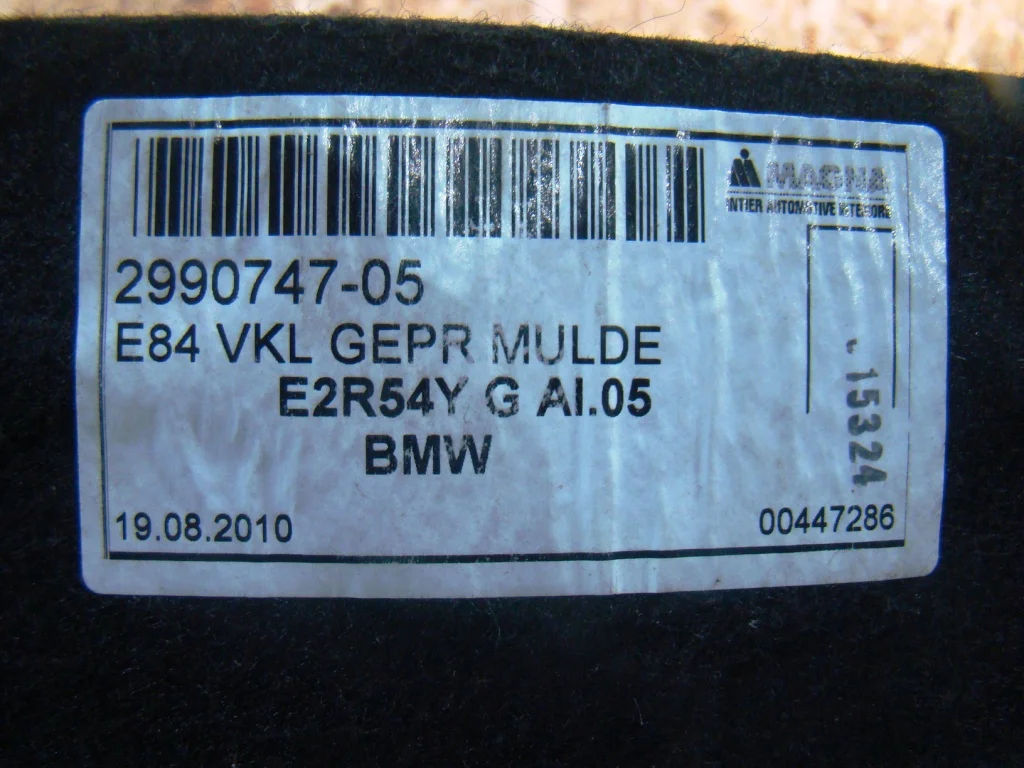 BMW X1 E84 Пол багажника - миниатюра 10