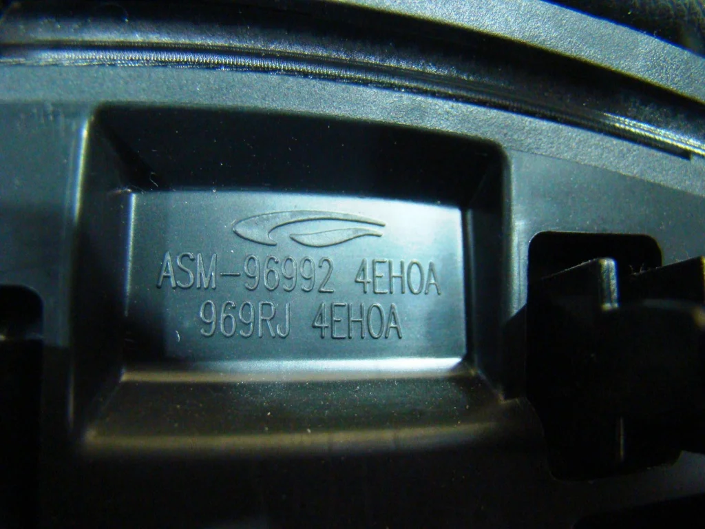 Qashqai J11 Накладка центральной консоли правая - миниатюра 8