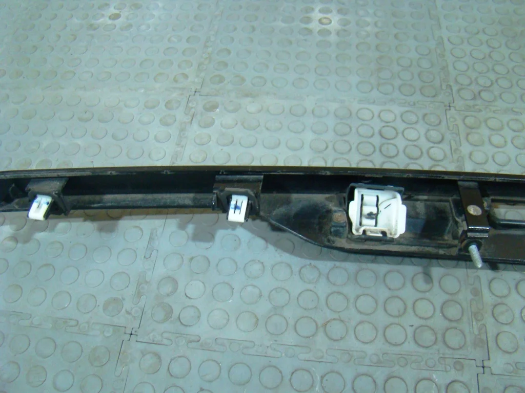 Range Rover Evoque Накладка двери багажника - миниатюра 9