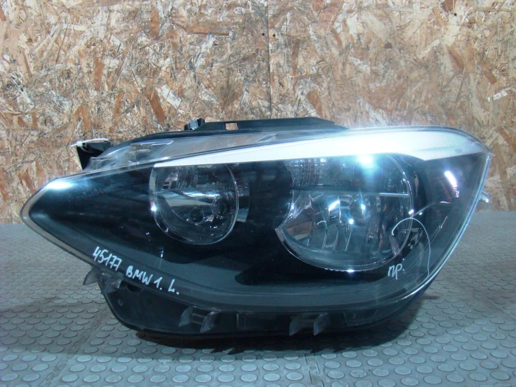 BMW 1 F20 Фара левая - изображение 1