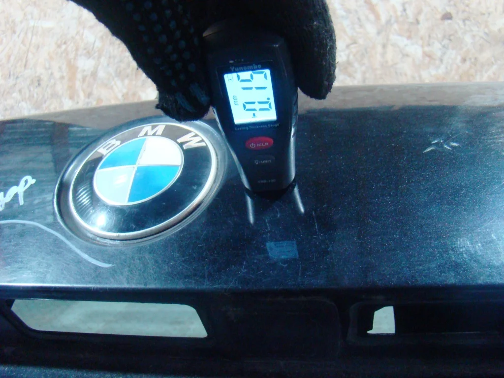 BMW X1 E84 Дверь багажника со стеклом - миниатюра 10