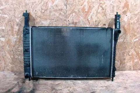 Радиатор основной Opel Antara / Chevrolet Captiva 2.0 TDI МКПП, 96629056