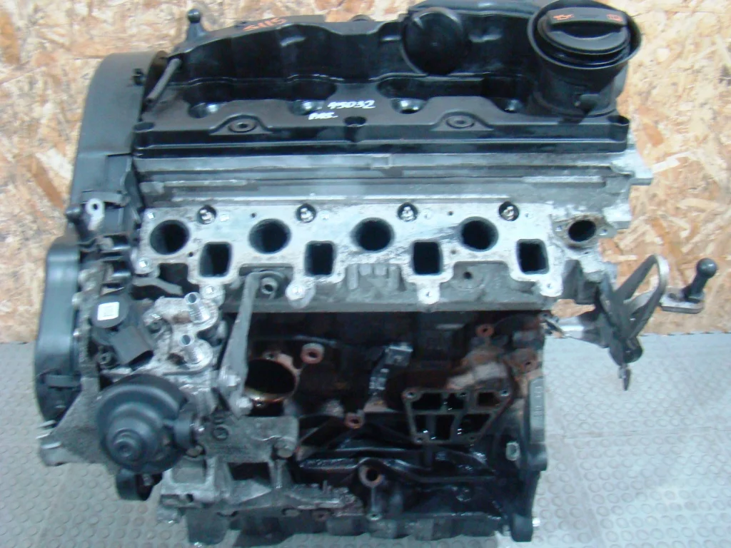 VW Passat B7 Двигатель 2.0 ДИЗЕЛЬ ТУРБО CFF - миниатюра 6