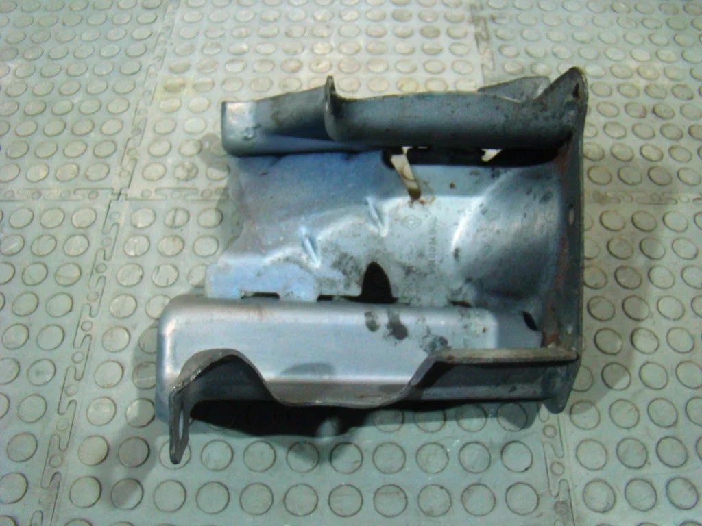 Nissan Qashqai J11 Кронштейн катализатора 1.2T - миниатюра 3