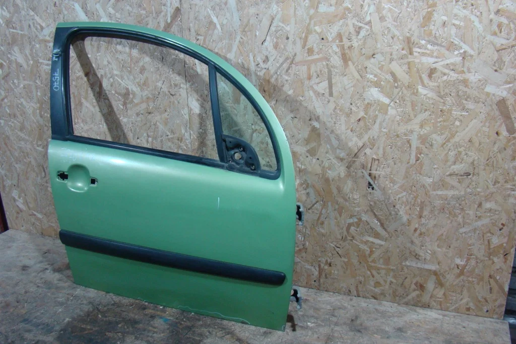 Citroen C3 Дверь передняя правая - миниатюра 3