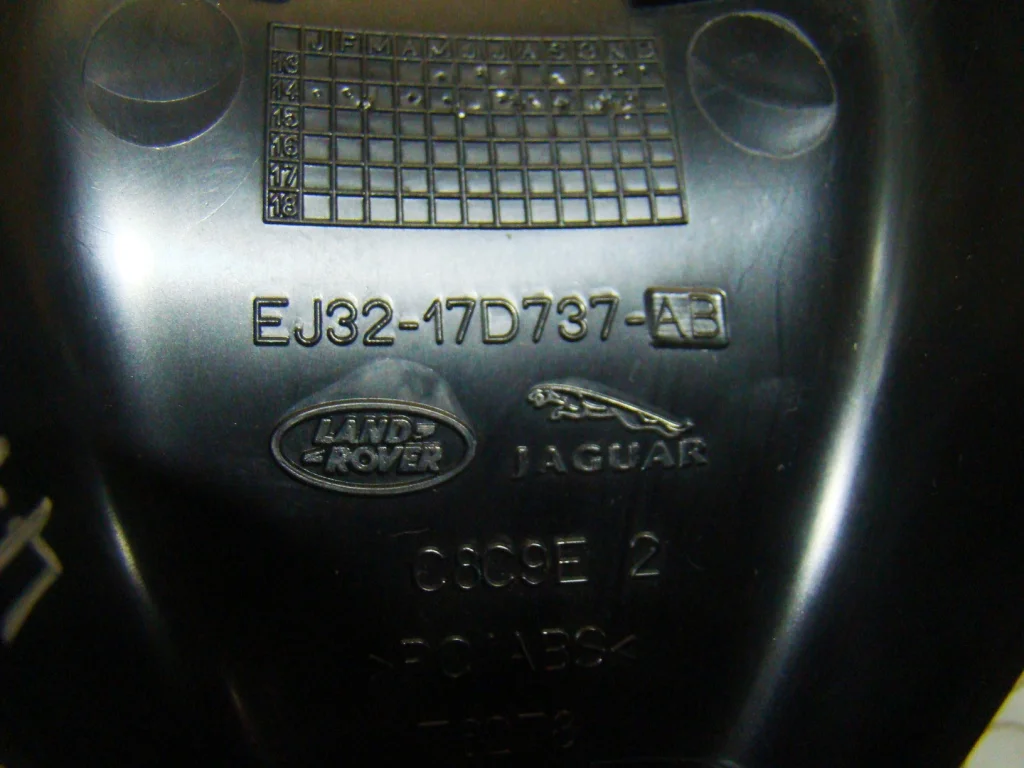 Range Rover Evoque Крышка зеркала внутренняя - миниатюра 6
