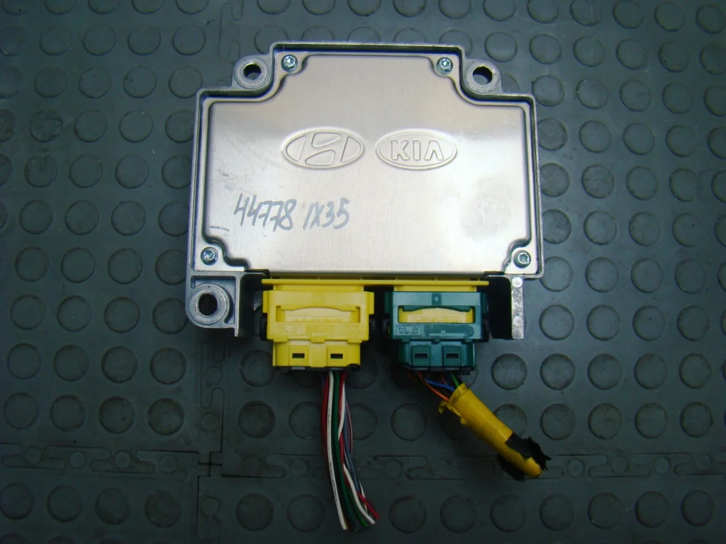 Hyundai ix35 Блок управления AIR BAG - миниатюра 3