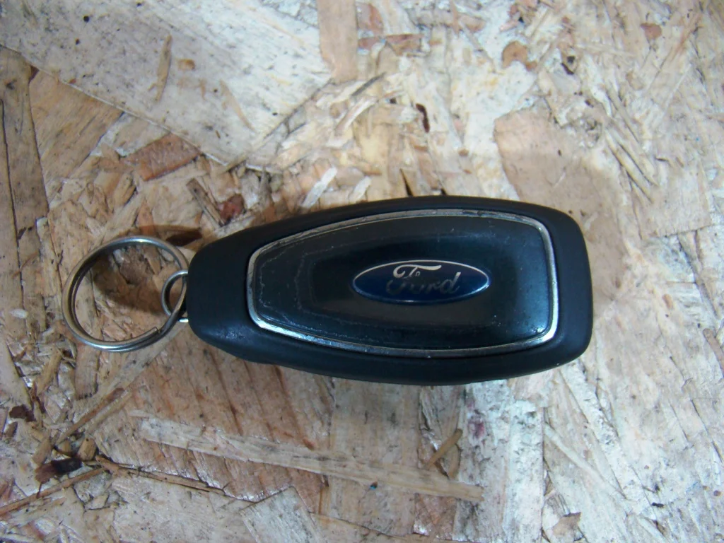 Ford Kuga 1 Замок зажигания - миниатюра 2