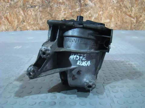 Корпус топливного фильтра Ford Kuga 2 / Focus 3 / Mondeo 4 / C-MAX / Galaxy / S-MAX, 2.0 TDCi, 1698690, б/у