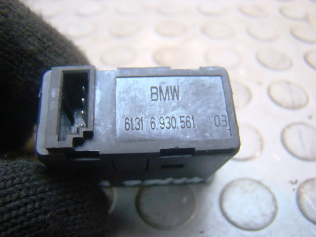 BMW X3 F25 Разъём AUX - миниатюра 4