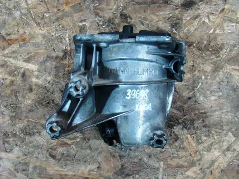 Корпус топливного фильтра Ford Kuga 1/2 / Focus 3 / Mondeo 4 / C-MAX / Galaxy / S-MAX, 2.0 TDCi, 1698690, б/у