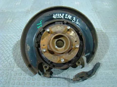 Кулак поворотный задний левый Hyundai Santa Fe DM / Grand Santa Fe, 4WD, 527102W100, б/у