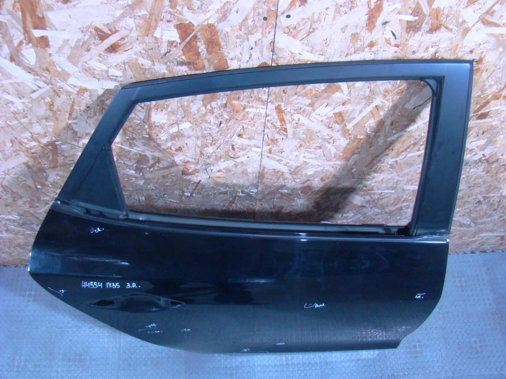 Hyundai ix35 Дверь задняя правая - миниатюра 4