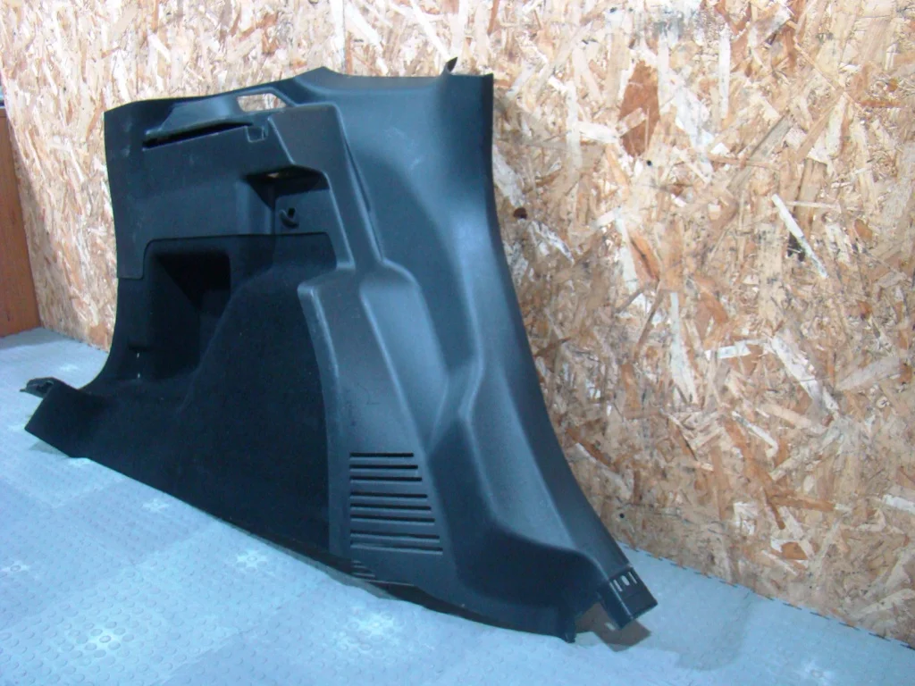 Ford Kuga 2 Обшивка багажника левая - миниатюра 3