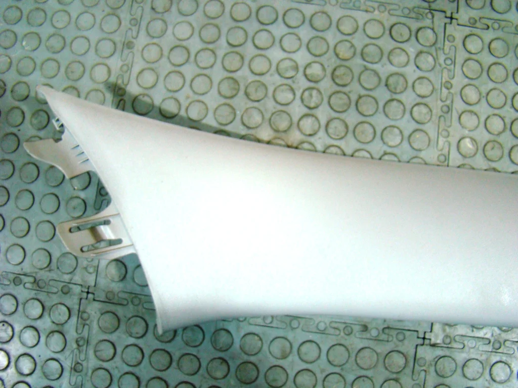 KIA Soul 1 Обшивка стойки правая - миниатюра 2