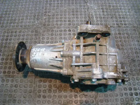 Коробка раздаточная Hyundai Santa Fe CM 2.2 TDI / 2.4 G4KE, 473003B300