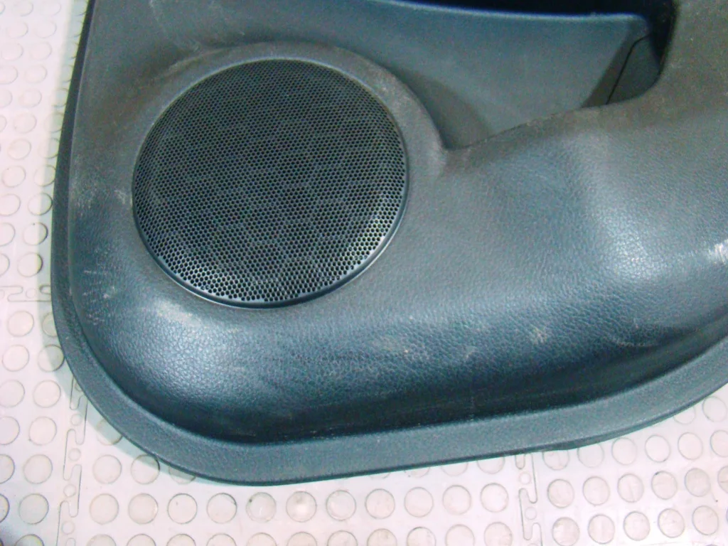 Nissan Qashqai J11 Обшивка двери задней правой - миниатюра 5