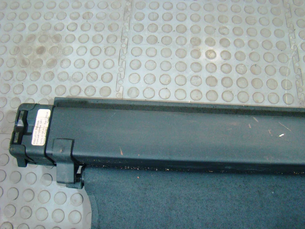 Шторка багажника Volvo XC60, 39856530, б/у - миниатюра 3