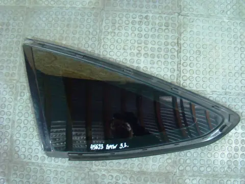 Стекло кузовное глухое левое BMW 3 F34 GT, нештатная тонировка, 51357433441, б/у
