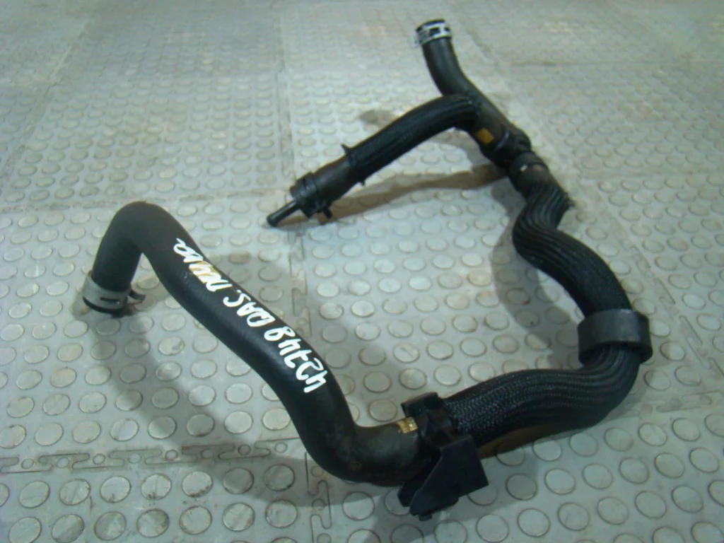 Nissan Qashqai J11 Патрубок отопителя 1.2T - миниатюра 3