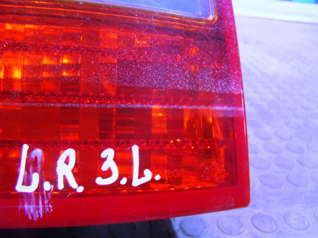 Freelander 2 Фонарь задний левый - миниатюра 6