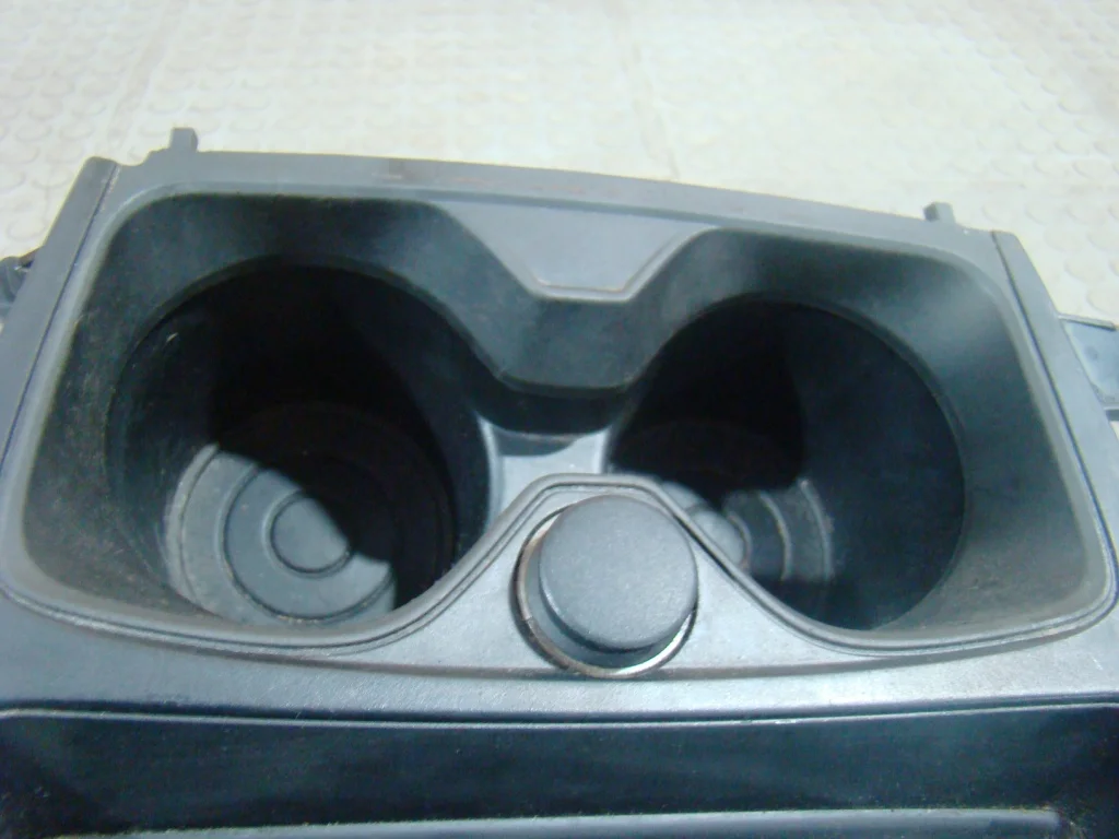 BMW 1 F20 Подстаканник - миниатюра 4