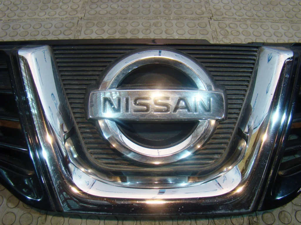 Nissan Qashqai J10 Решетка радиатора - миниатюра 4