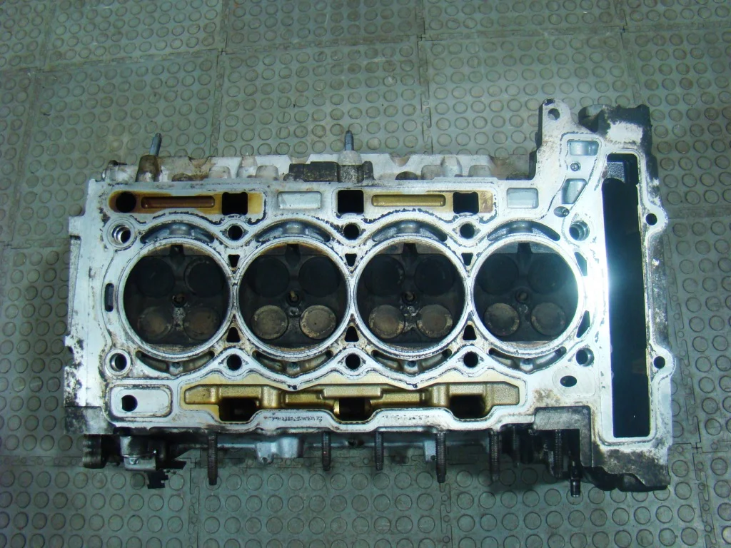 BMW 1 F20 Головка блока 1.6 N13B16A - миниатюра 2