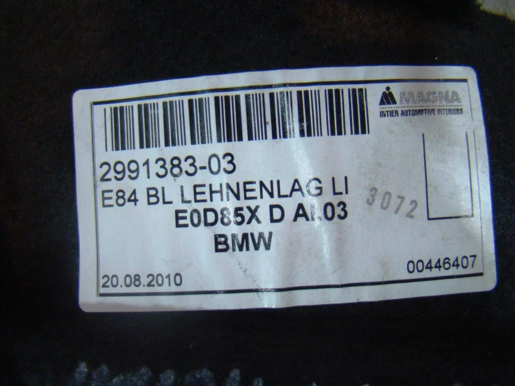 BMW X1 E84 Крышка багажного отделения левая - миниатюра 3