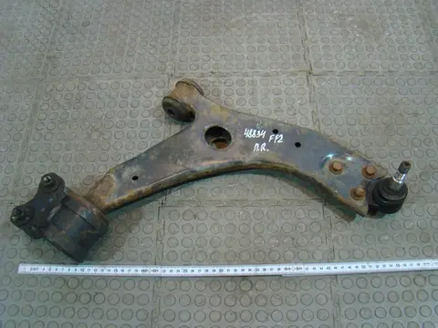Ford Focus 2 Рычаг передний правый D=21 mm