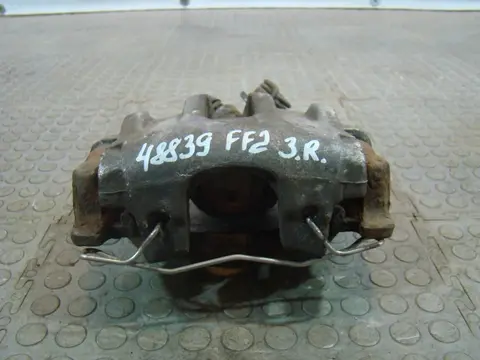 Ford Focus 2 Суппорт тормозной задний правый