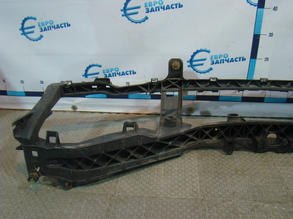 Ford Focus 2 Панель передняя - миниатюра 10