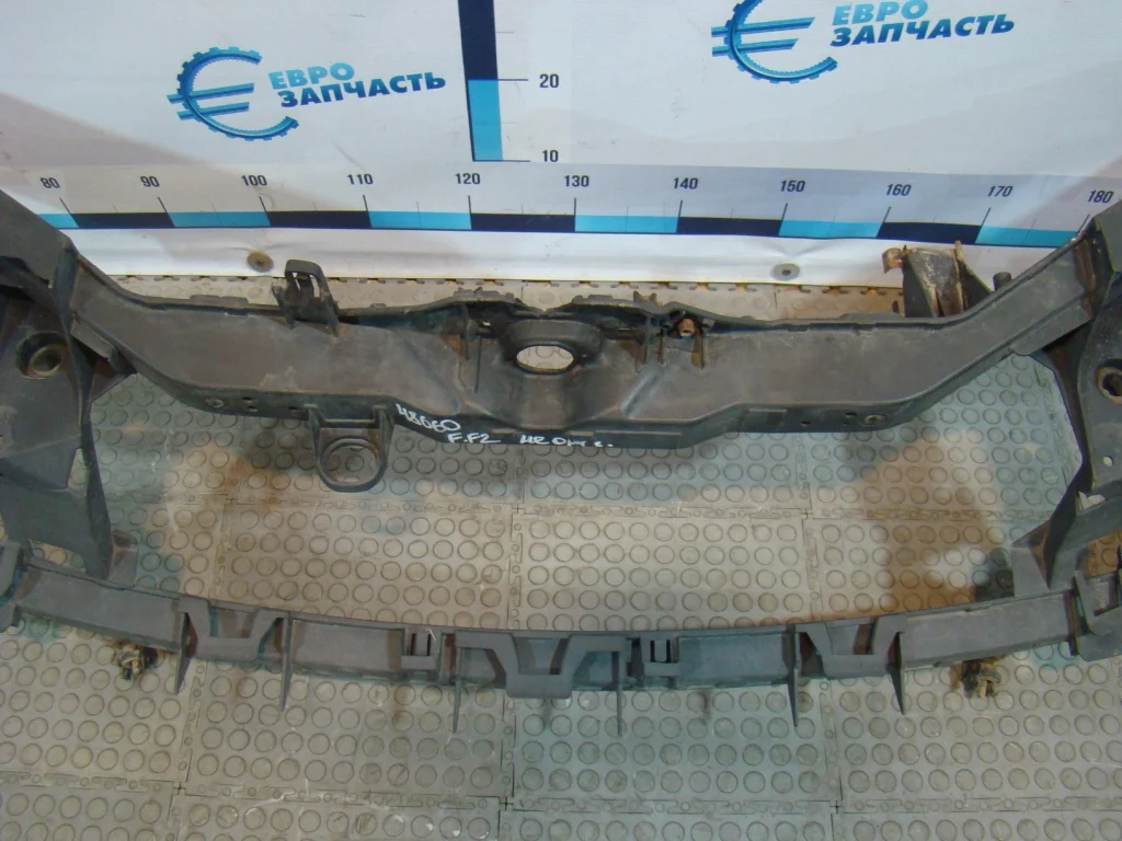 Ford Focus 2 Панель передняя - миниатюра 4