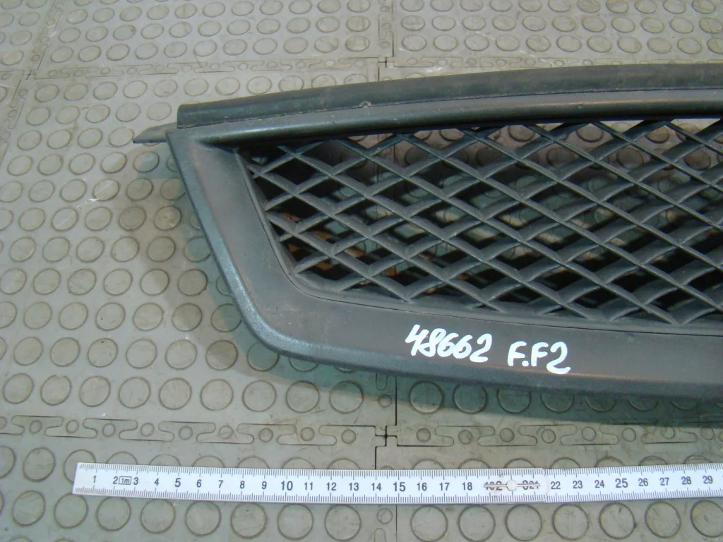 Ford Focus 2 Решетка радиатора - миниатюра 2