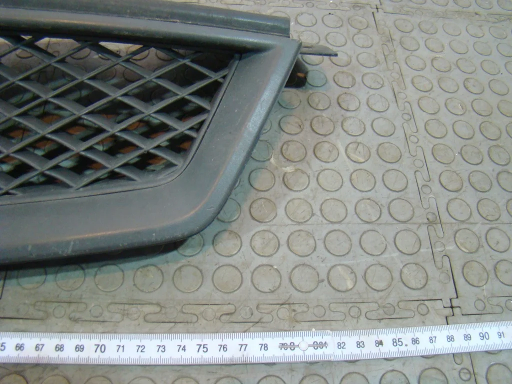 Ford Focus 2 Решетка радиатора - миниатюра 5