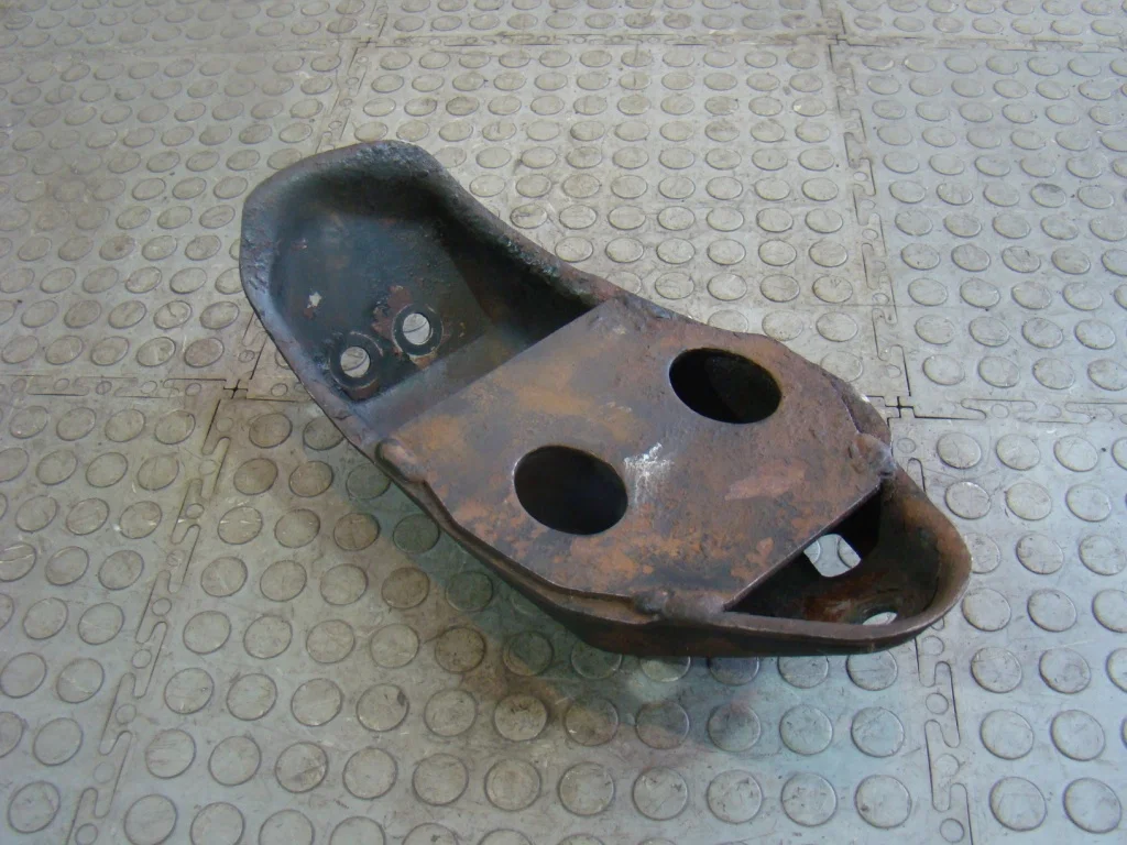 Daewoo Nexia Кронштейн КПП левый - миниатюра 6