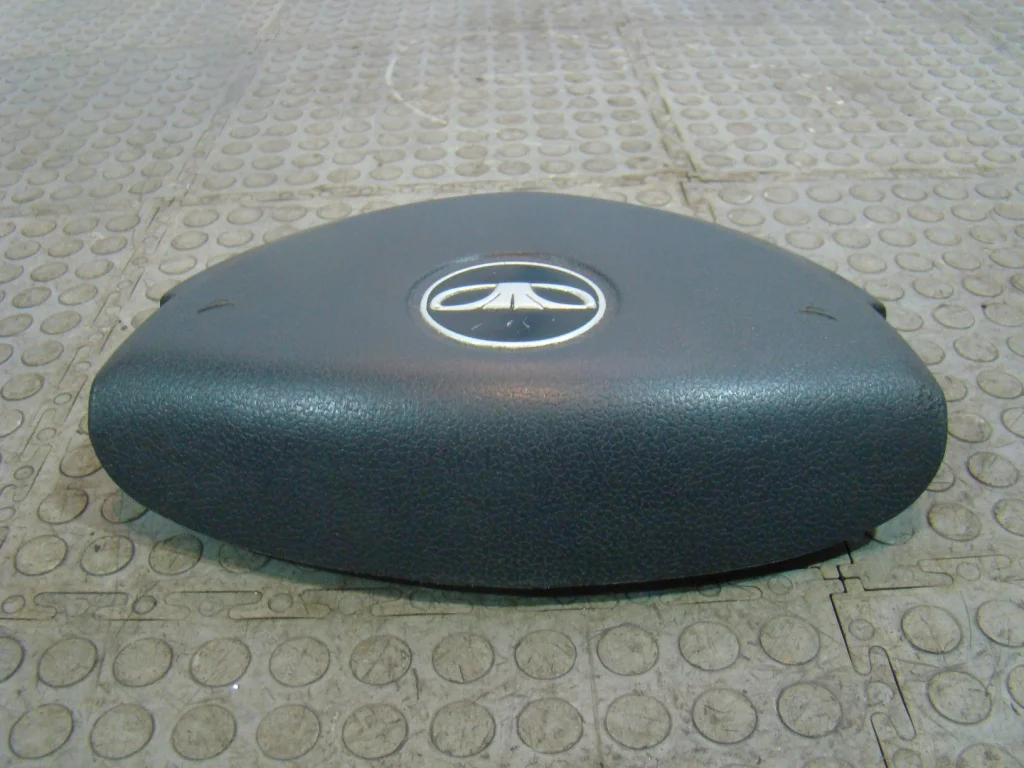 Daewoo Nexia Крышка подушки безопасности - миниатюра 5