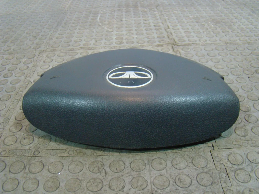 Daewoo Nexia Крышка подушки безопасности - миниатюра 5