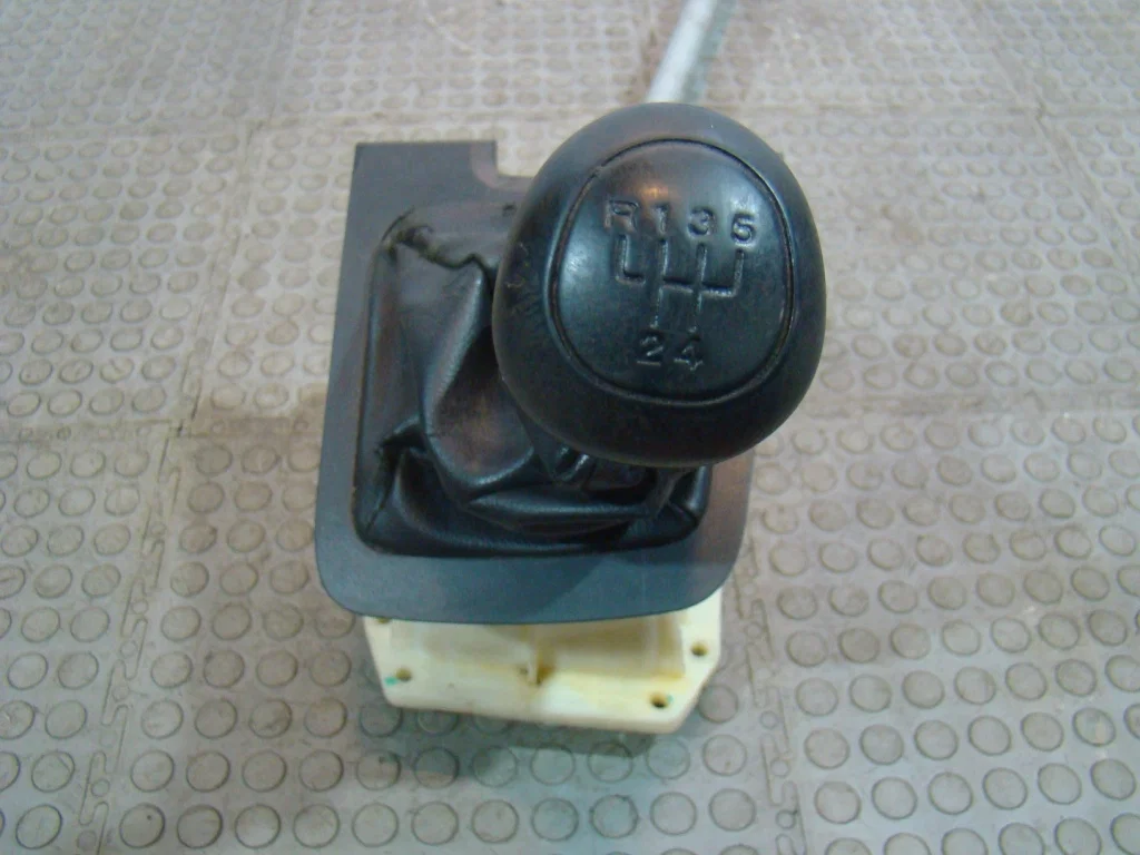 Daewoo Nexia Кулиса КПП - миниатюра 4
