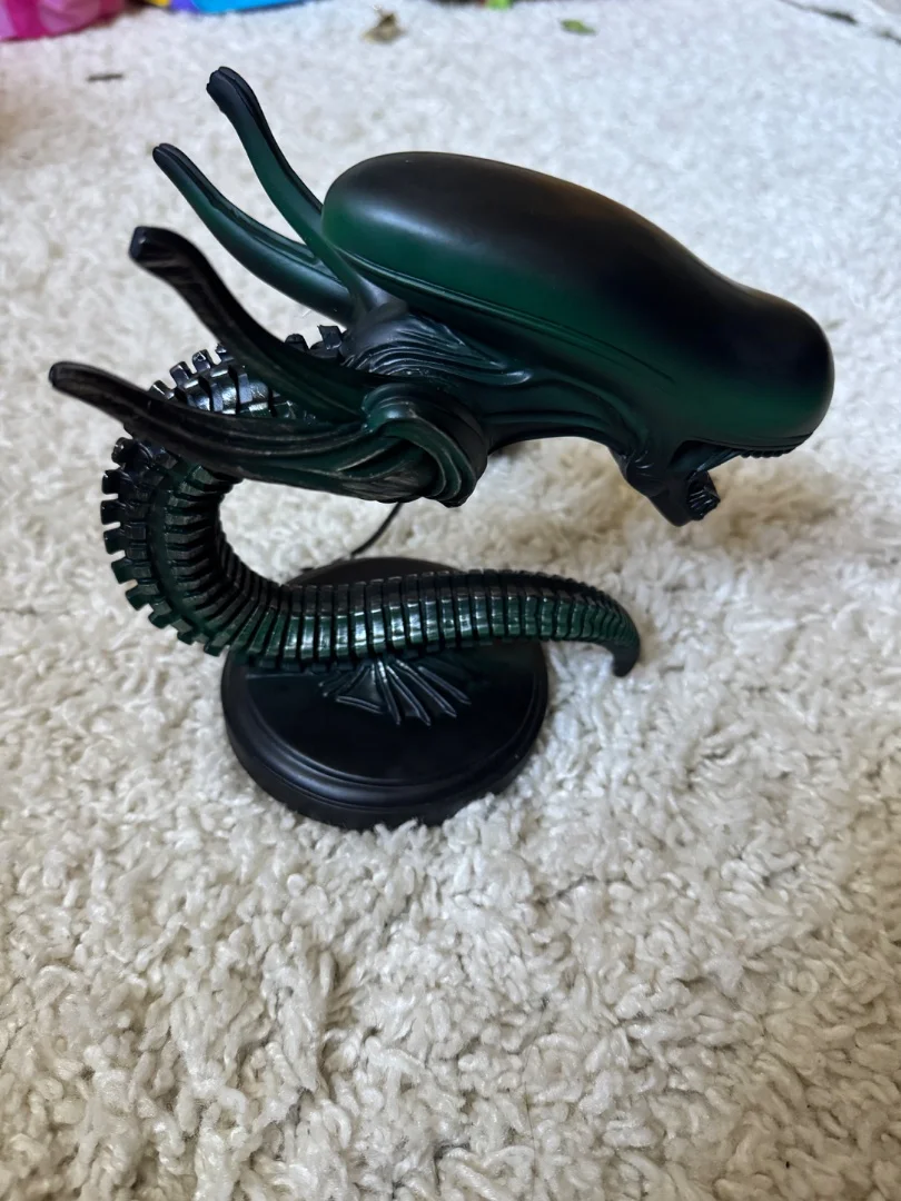 Настольная лампа "Alien" Чужой - миниатюра 2