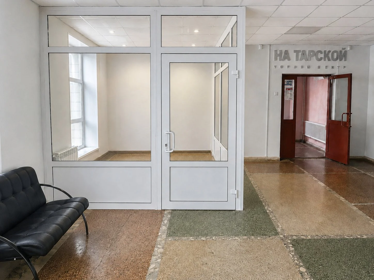Торговое место на 1 этаже БЦ, 9.5 м² - миниатюра 5