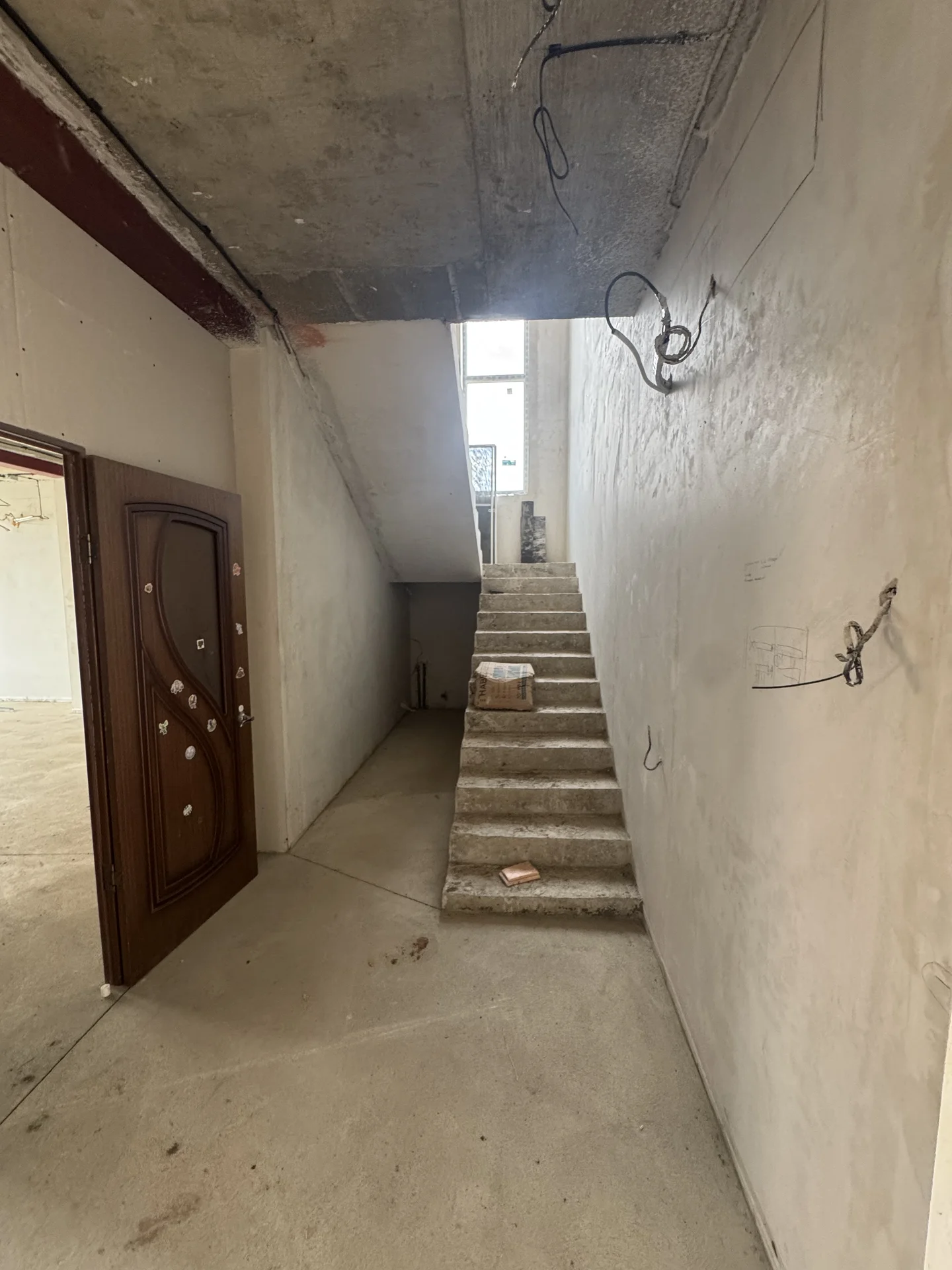 Кирпичный коттедж 209,7 м² с бассейном, газом и ка - миниатюра 6