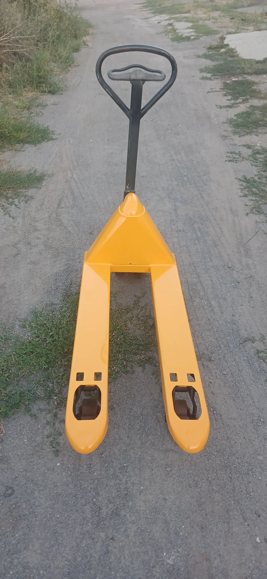 Рохля ручная юнгхайнрих ам2200