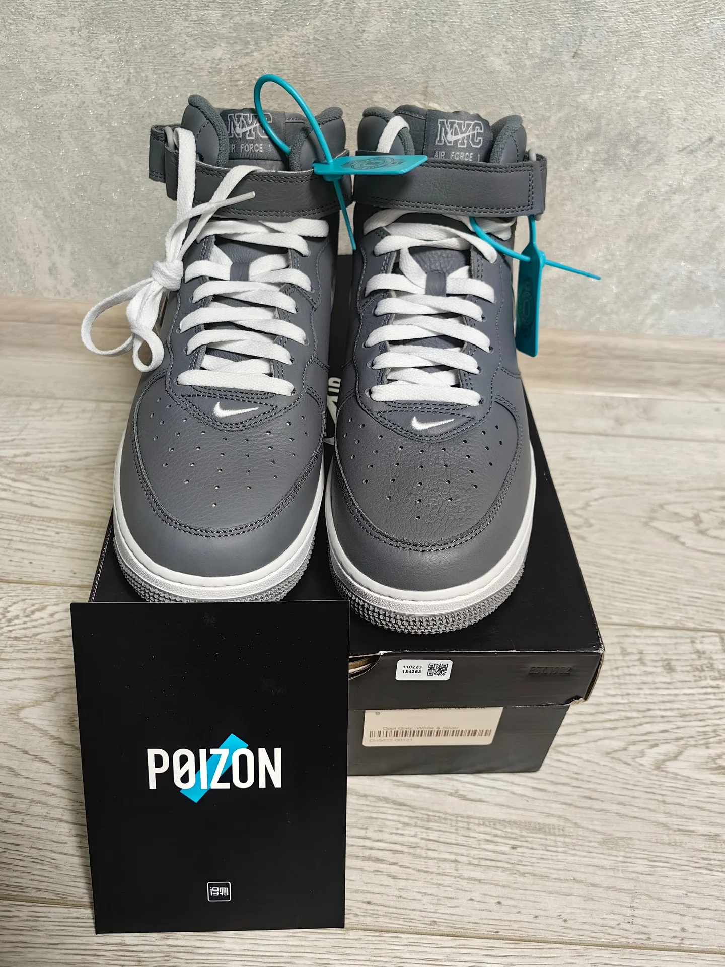 Кроссовки Nike Air Force 1 Mid QS 44EU Оригинал - изображение 1